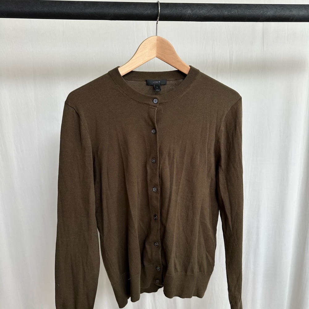 J. CREW OLIVE GREEN BUTTON CARDIGAN